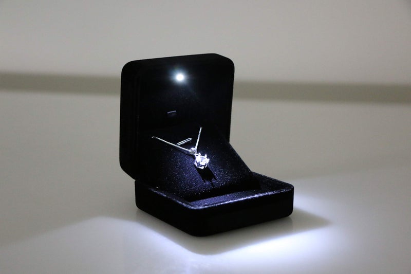 Omeet Velvet Metal Glossy with LED Pendant Box Necklace Box Couple Bracelet Box Jewelry Gift Box Case for Valentine's Day Anniversary Wedding Engagment Christmas - Black - Image 3